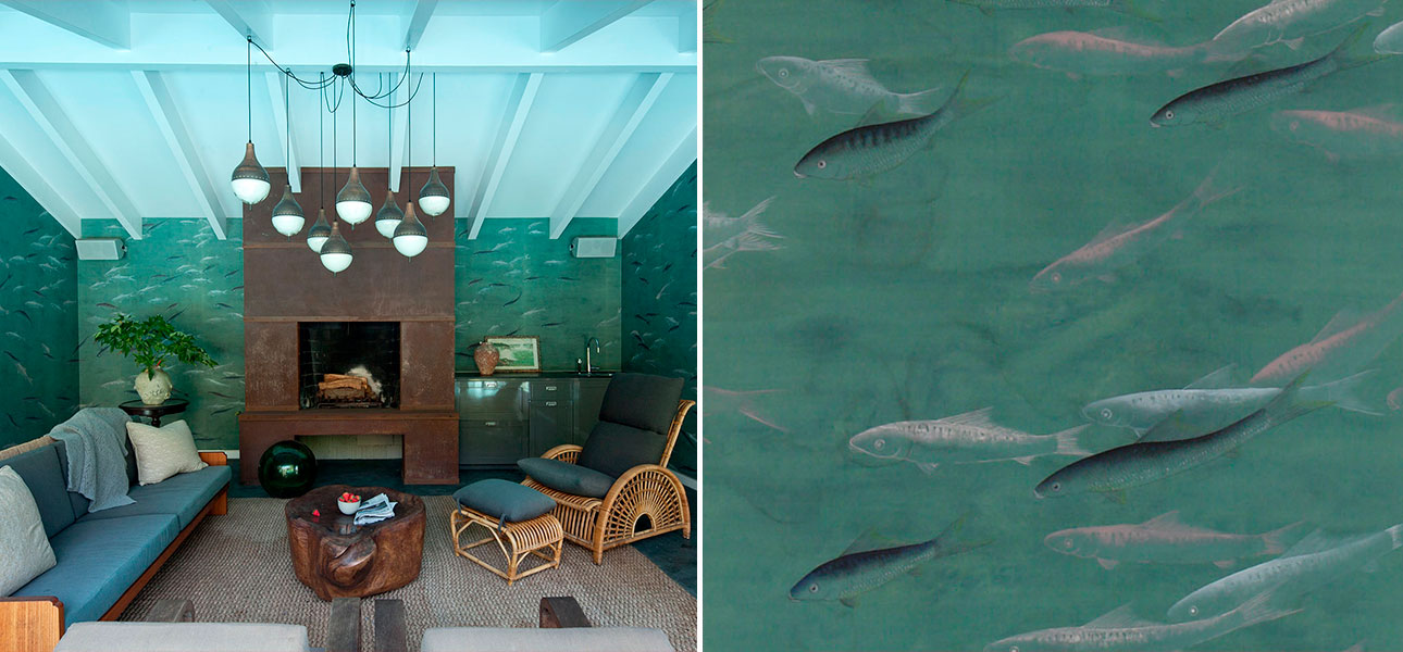 Обои ручная роспись Fishes Special Colourway on blue green painted silk with antiquing - фото