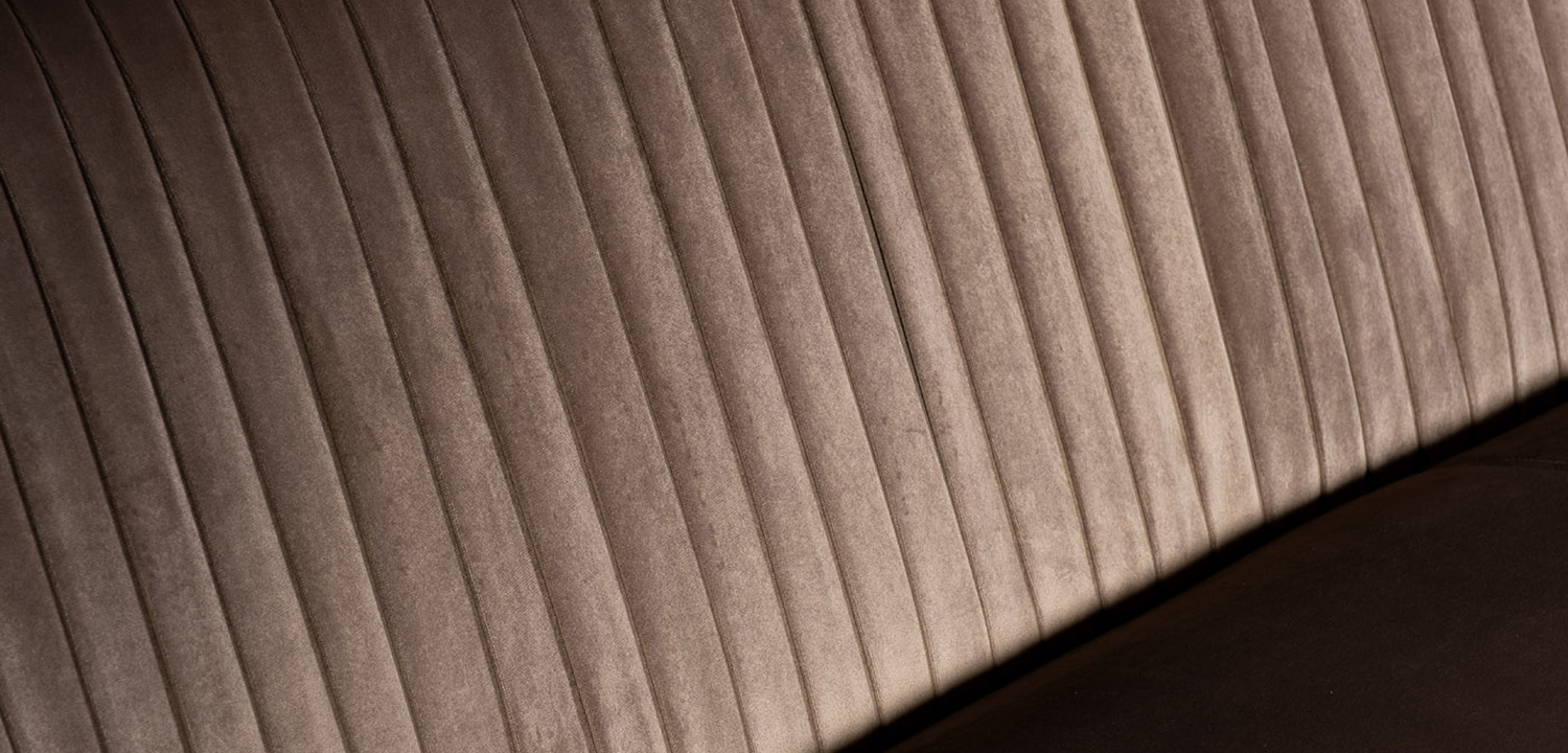 Диван трехместный велюр Bolger sofa three-seater velvet - фото №4