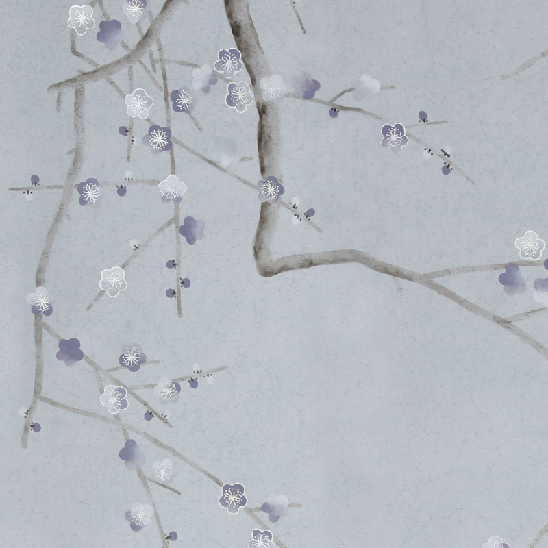 Обои ручная роспись Plum Blossom Special Colourway on Crackled Silver metallic silk  в Казани | Loft Concept 