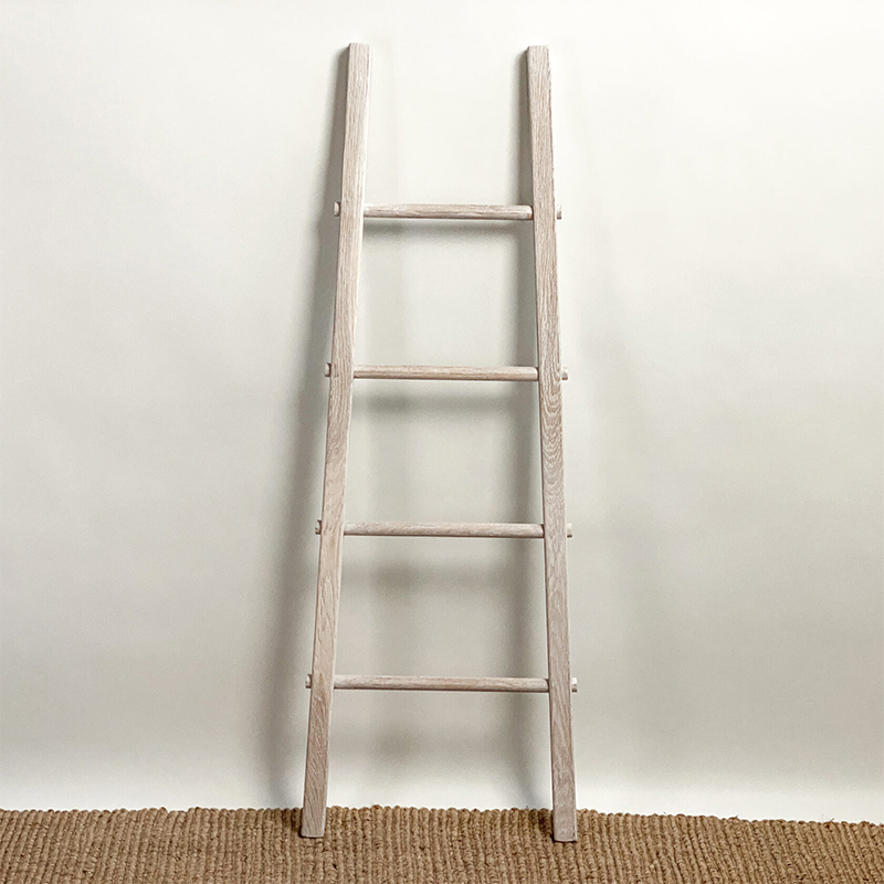 Лестница-вешалка Josip Hanger Ladder Белый дуб в Казани | Loft Concept 