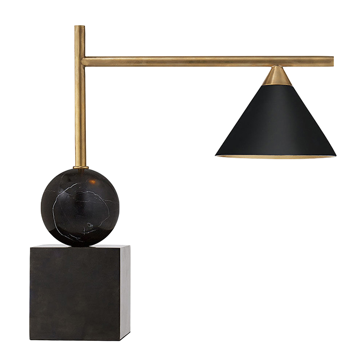 Настольная лампа CLEO DESK LAMP Black Черный Латунь в Казани | Loft Concept 