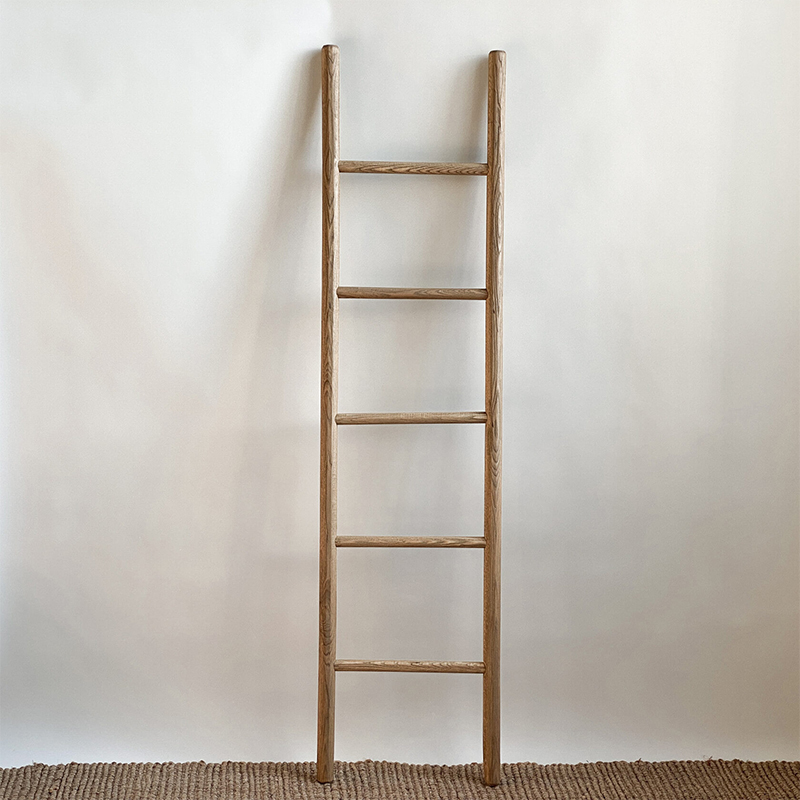 Лестница-вешалка Kenji Hanger Ladder Древесина в Казани | Loft Concept 