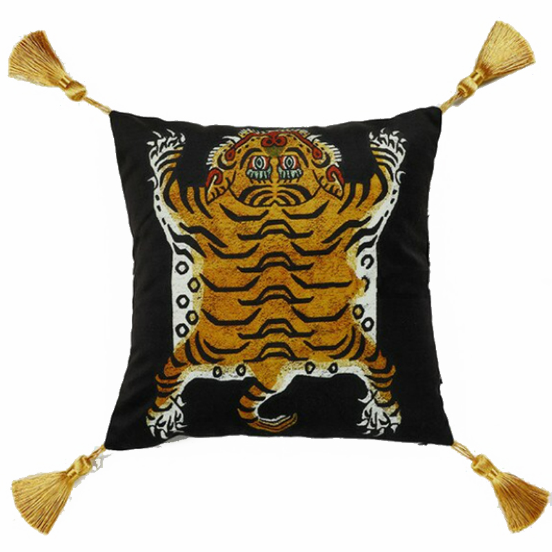 Черная Подушка Тибетский Тигр TIBETAN TIGER Бежевый Черный в Казани | Loft Concept 