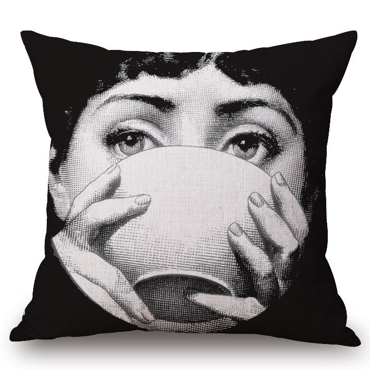Декоративная подушка Fornasetti 009 Декоративная подушка Fornasetti 009 в Казани | Loft Concept