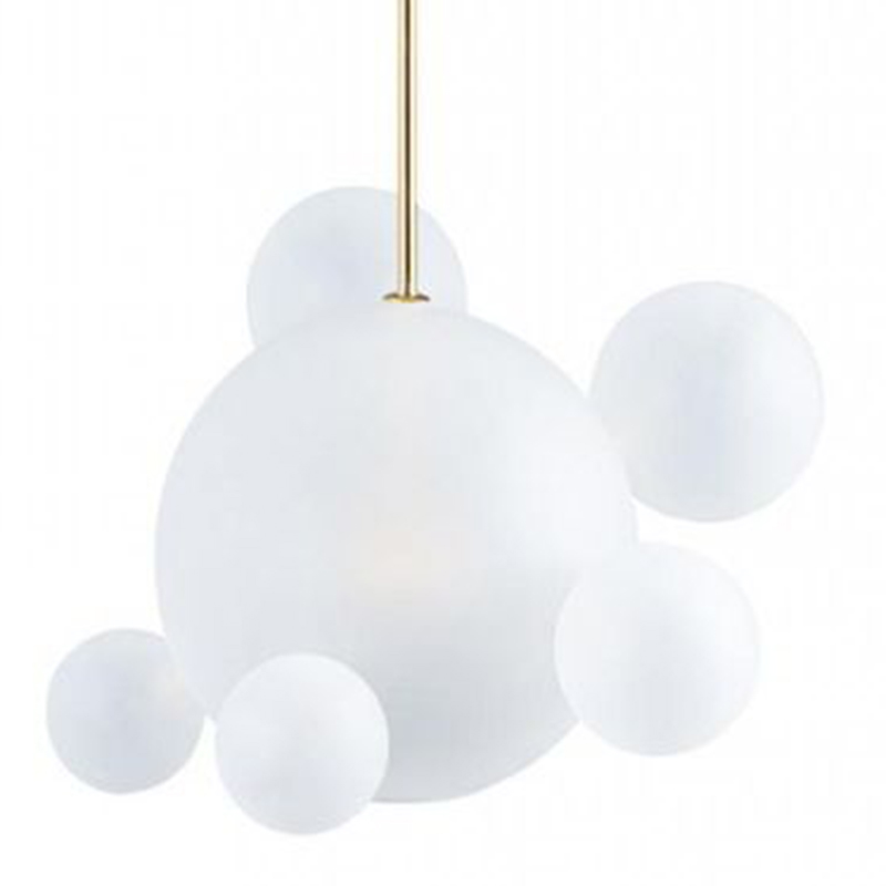 Светильник Giopato & Coombes Bollr Pendant 6 BUBBLE LAMP матовое белое стекло Белый Золотой в Казани | Loft Concept 