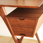 Письменный стол прямоугольный с 2-мя ящиками и полкой Idenontal варинант исполнения - 4 | Loft Concept в Казани