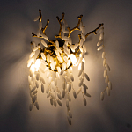 Бра золотого цвета с ветвями и белыми овальными стеклянными подвесками Droplet Chandelier варинант исполнения - 2 | Loft Concept в Казани