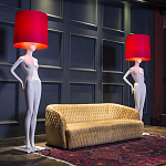 Лампа MANNEQUIN LAMP с абажуром созерцание силуэта варинант исполнения - 2 | Loft Concept в Казани
