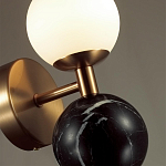 Бра с шарообразным матовым плафоном и шаром из камня на металлическом основании Orb Essence варинант исполнения - 9 | Loft Concept в Казани