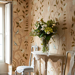 Обои ручная роспись Gustavian Tree of Life Special Colourway on Edo custom white painted silk варинант исполнения - 1 | Loft Concept в Казани