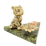 Подсвечник с фигуркой тигра из бронзы и натурального камня змеевик Stone Candlestick варинант исполнения - 1 | Loft Concept в Казани