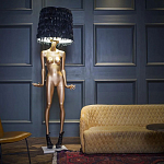 Лампа MANNEQUIN LAMP с абажуром модельный позинг варинант исполнения - 2 | Loft Concept в Казани