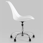 Офисный стул на металлическом основании EGGERY White варинант исполнения - 3 | Loft Concept в Казани