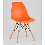 Пластиковый стул на ножках из массива бука Eames Orange варинант исполнения - 1 | Loft Concept в Казани