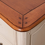 ТВ-тумба из массива дерева в стиле прованс Montmartre Provence TV Stand варинант исполнения - 5 | Loft Concept в Казани