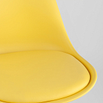 Стул с основой из пластика и мягким сиденьем Arvika Yellow варинант исполнения - 8 | Loft Concept в Казани