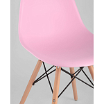 Пластиковый стул на ножках из массива бука Eames Pink варинант исполнения - 2 | Loft Concept в Казани
