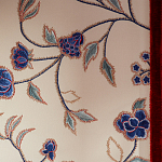 Обои с вышивкой ручной работы Flora Catherine colourway on Liso Pearl wool sateen варинант исполнения - 4 | Loft Concept в Казани