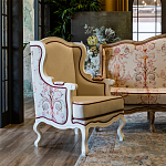 Кресло из массива бука бежевое с растительным орнаментом Raffael Beige Floral Armchair варинант исполнения - 7 | Loft Concept в Казани