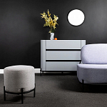 Круглый пуф на металлических ножках с обивкой из рогожки Casey Poof варинант исполнения - 4 | Loft Concept в Казани