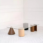 Дизайнерский журнальный стол с прозрачной столешницей и ножками в форме геометрических фигур Pytusin варинант исполнения - 1 | Loft Concept в Казани