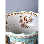 Ваза из голубого фарфора с рисунком птиц и цветов и декоративными элементами Blue Garden варинант исполнения - 8 | Loft Concept в Казани