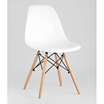 Пластиковый стул на ножках из массива бука Eames White  варинант исполнения - 1 | Loft Concept в Казани