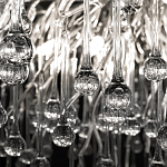 Люстра подвесная с прозрачными стеклянными подвесками в форме капель Диаметр 60 см Droplet Chandelier варинант исполнения - 17 | Loft Concept в Казани