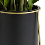Кашпо из металла и латуни Elegance Elevated Planters черное варинант исполнения - 4 | Loft Concept в Казани