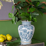 Ваза округлой формы белого цвета с синим растительным узором Blue & White Ornament  варинант исполнения - 5 | Loft Concept в Казани