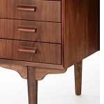 Дизайнерский письменный стол округлой формы с 4-мя ящиками и дверкой с полочками Rili варинант исполнения - 5 | Loft Concept в Казани