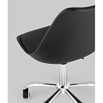 Офисный стул на металлическом основании EGGERY Black пластик варинант исполнения - 3 | Loft Concept в Казани