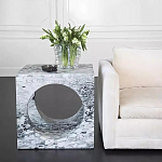 Дизайнерский журнальный стол квадратной формы с круглой нишей Guxawar варинант исполнения - 1 | Loft Concept в Казани