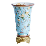 Ваза из голубого фарфора с бронзовыми элементами Blue Garden варинант исполнения - 1 | Loft Concept в Казани