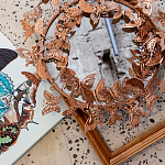 Зеркало круглое в металлической раме украшенной фигурами бабочек Butterflies варинант исполнения - 4 | Loft Concept в Казани