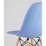 Пластиковый стул на ножках из массива бука Eames Blue варинант исполнения - 3 | Loft Concept в Казани