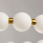 Люстра круглая с матовыми белыми шарами PEARLS Suspension варинант исполнения - 8 | Loft Concept в Казани
