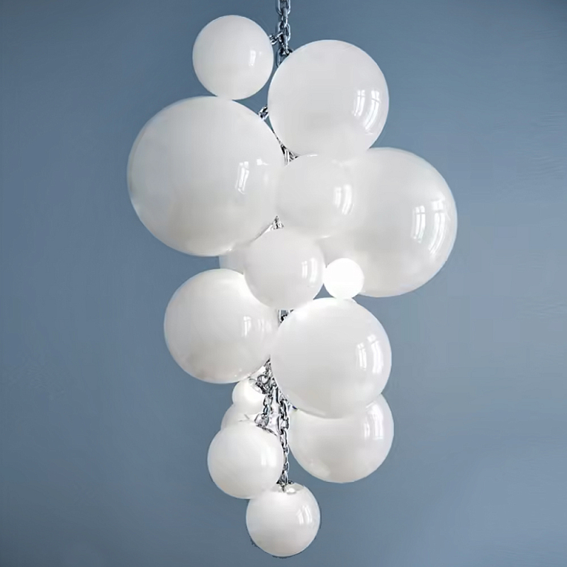 Люстра Grape Balls Белое стекло Белый Люстра Grape Balls Белое стекло Белый в Казани | Loft Concept