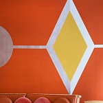 Обои ручная роспись Chez Nina by India Mahdavi Lantana colourway on Arancio dyed silk варинант исполнения - 3 | Loft Concept в Казани