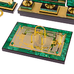 Настольный письменный набор из малахита с декором в виде лошади Leader Organizer варинант исполнения - 3 | Loft Concept в Казани