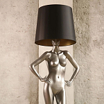 Лампа MANNEQUIN LAMP с абажуром руки на талии варинант исполнения - 4 | Loft Concept в Казани