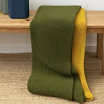 Плед из хлопка жемчужной вязки оливкового цвета Waffle Comfort варинант исполнения - 6 | Loft Concept в Казани