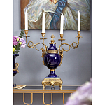 Подсвечник из темно-синего фарфора на бронзовой подставке с фигурками ангелов и декоративными ручками Eden Garden варинант исполнения - 3 | Loft Concept в Казани