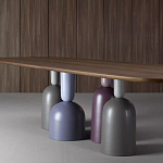 Обеденный стол деревянный с разноцветными фигурными ножками Cop варинант исполнения - 3 | Loft Concept в Казани