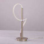 Настольная лампа белым изогнутым плафоном на круглой подставке Luke Lampco Tracer Lamp варинант исполнения - 8 | Loft Concept в Казани