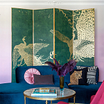 Обои ручная роспись в стиле Арт-деко Whistler Peacocks Original colourway on green painted silk варинант исполнения - 1 | Loft Concept в Казани