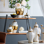 Ваза белая с крышкой и золотистыми фрагментами Chinoiserie Ceramics варинант исполнения - 3 | Loft Concept в Казани