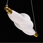 Люстра горизонтальная с волнистым белым плафоном Golden Swirl варинант исполнения - 8 | Loft Concept в Казани