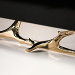 Дизайнерский комод чёрный глянцевый с основанием в виде золотых ветвей Meta Credenza  варинант исполнения - 2 | Loft Concept в Казани