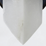 Бра черного цвета металлическое с вертикальным плафоном из алебстра Alora варинант исполнения - 3 | Loft Concept в Казани